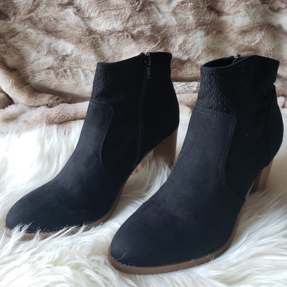 American Rag Adrien - Picture 1 of 3